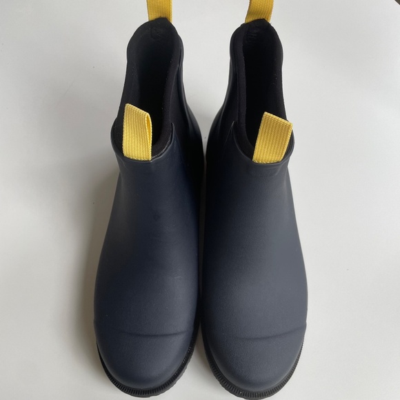 Like New · Bobbi Rain Boot · Midnight Blue - EU 42/USM10/USW11 - Picture 4 of 10